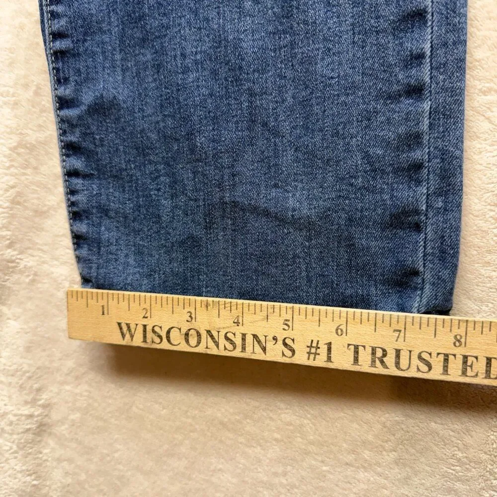 Lucky Brand Men’s Jeans 34x30 – Medium Wash Denim – Classic Straight Fit